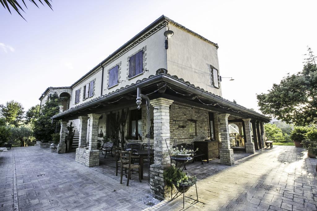 Agriturismo Col Morino Bed & Breakfast ปีเนโต ภายนอก รูปภาพ